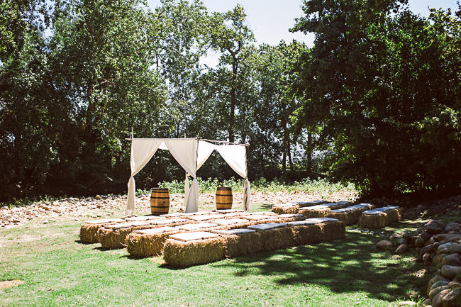 Rustic Bicycle Themed Wedding - Jules Morgan Photography (16)