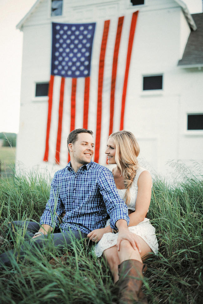 Beautiful Summer Engagement Photography // Gideon Photography