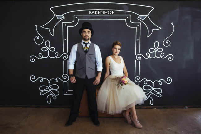 Short Tulle Wedding Dress // Rockabilly Wedding Ideas // Claire Thompson photography