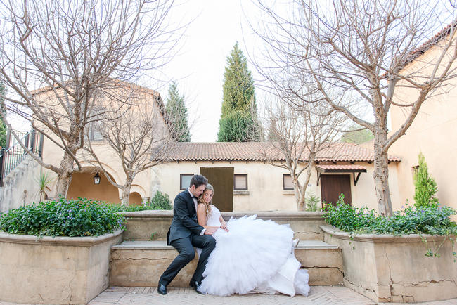 Picture perfect, romantic couple photos after the ceremony // Lightburst Photography