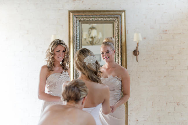 The girls, getting ready! // Lightburst Photography