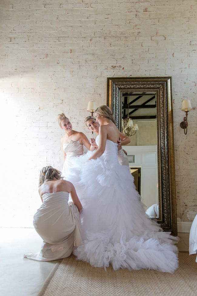 The girls, getting ready! // Lightburst Photography