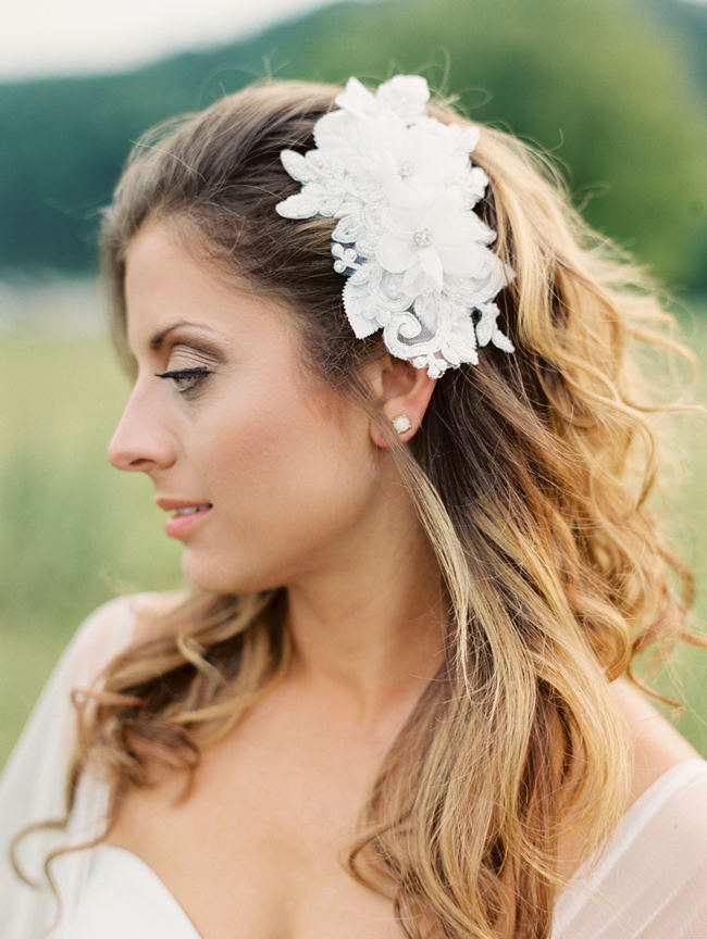 How to Choose The Perfect Bridal Hairpiece