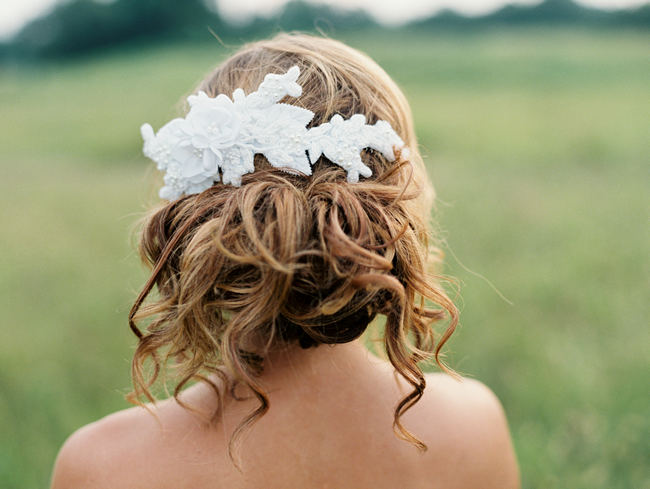 How to Choose The Perfect Bridal Hairpiece width=