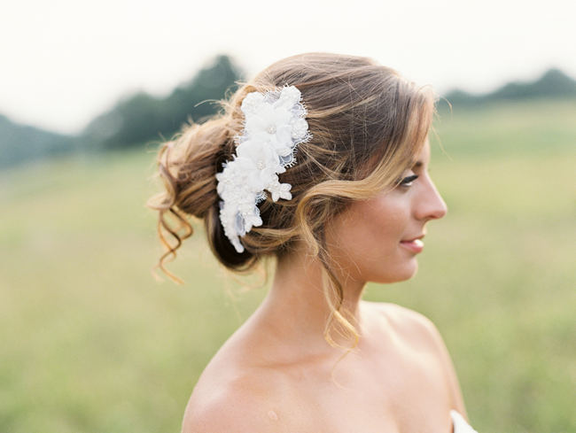 How to Choose The Perfect Bridal Hairpiece