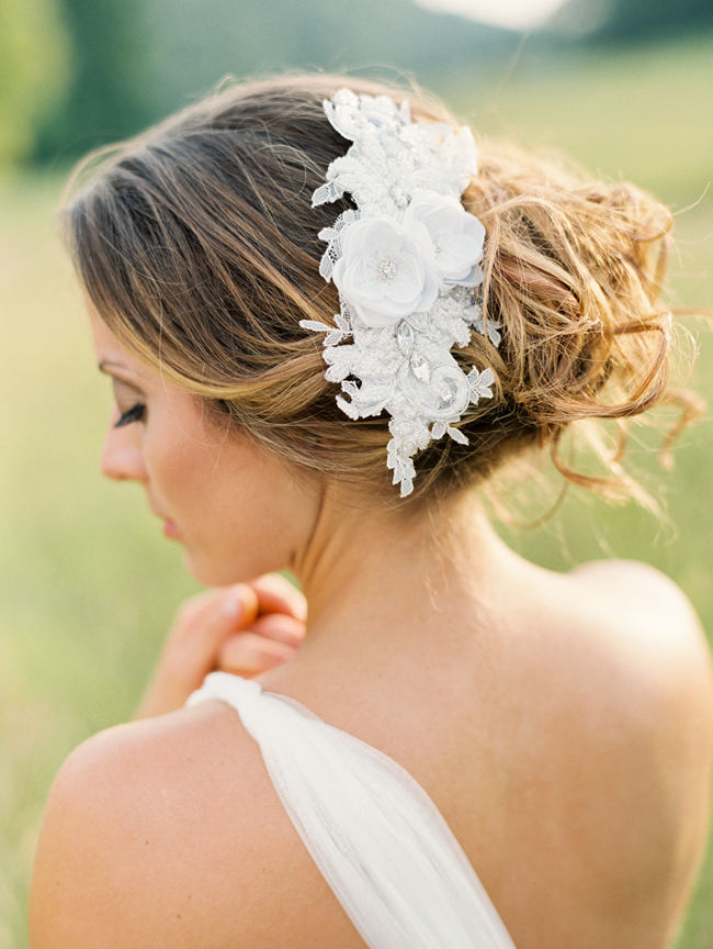 How to Choose The Perfect Bridal Hairpiece