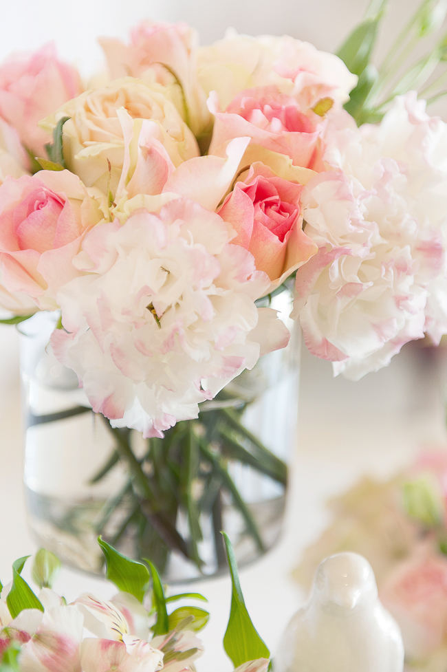  Blush, Cream and Gold Wedding Flowers for table decor. Pics by St Photography