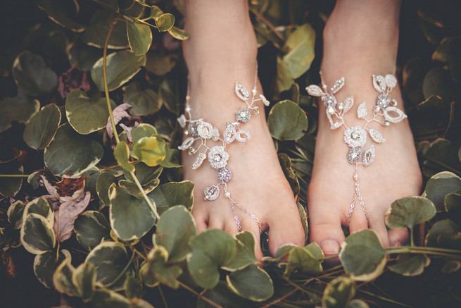 Barefoot sandals handmade lace leaves and flowers  // Luxe Handcrafted Heirloom Wedding Jewelry by Edera Jewelry // La Candella Weddings Photography