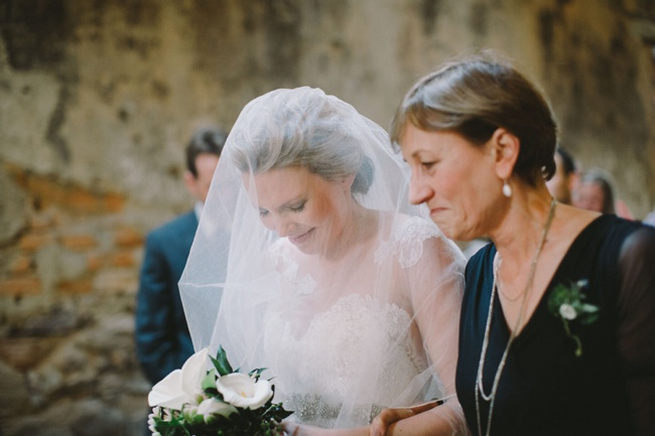  Click to see this Navy Gold Wedding at Babylonstoren / Charlene Schreuder Photography 