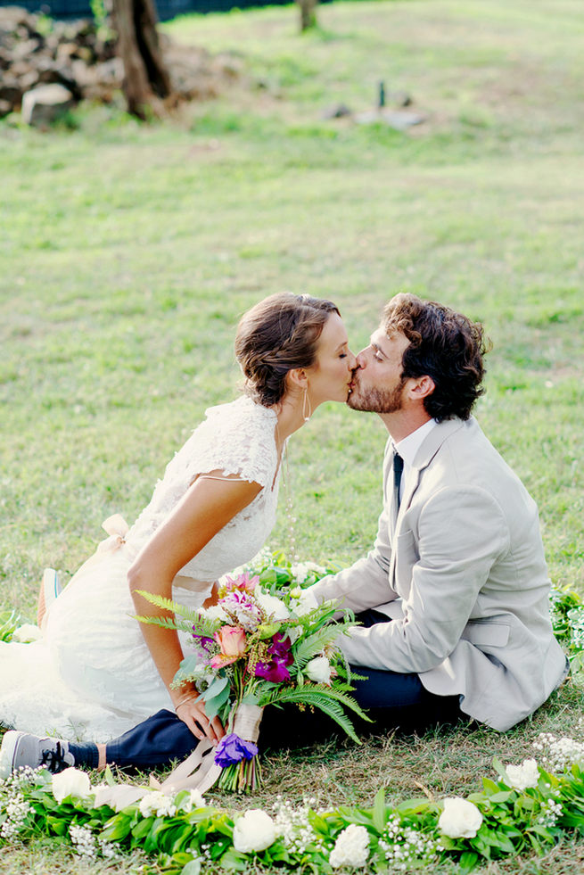 Sage Green & Taupe Rustic  Maui Wedding by Bella Eva Photography