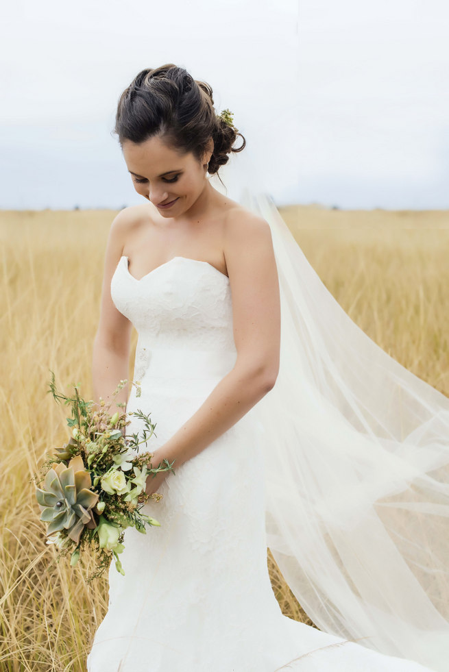 Succulent bridal bouquet // Succulent Garden Wedding // Claire Thomson Photography