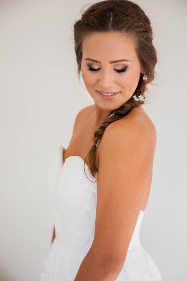 Elegant Gray Blue Nautical Wedding by Rachel Capil Photography and Lindsay Lauren Events