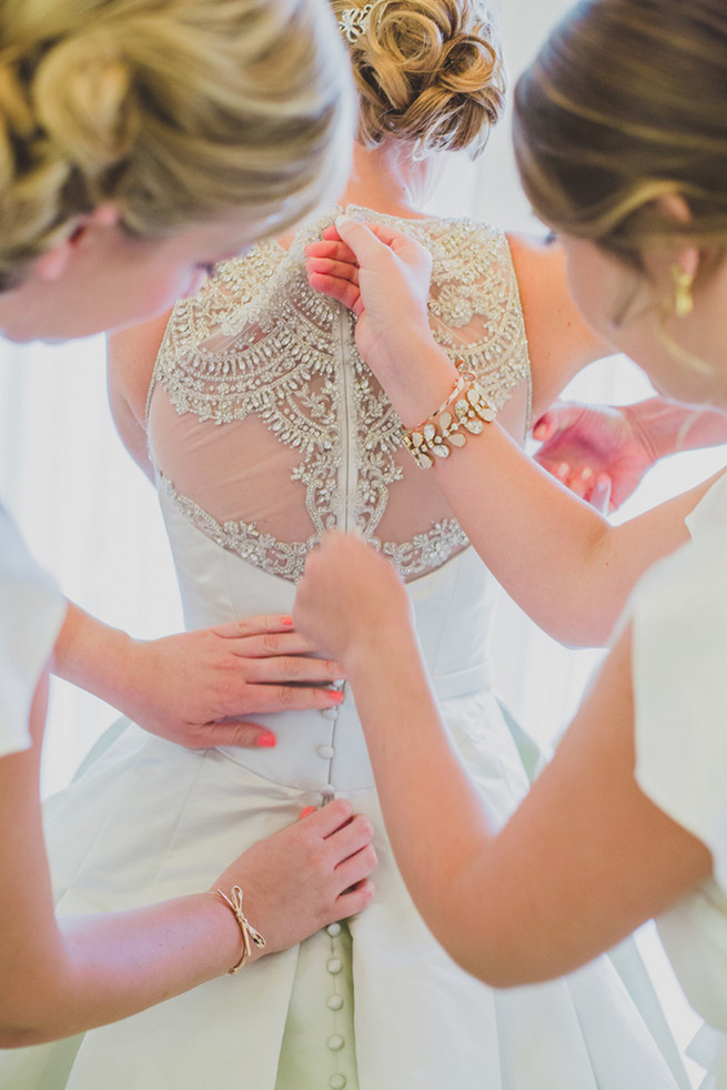 Love the statement back and neck on her Victor Harper gown - so perfect for a subtle but sparkly 1920s wedding soiree! Glamorous Gatsby Inspired Wedding by Elyse Hall Photography