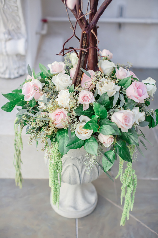 Pink and cream wedding ceremony roses // Modern Romance: Pink and Silver Wedding // Jessica Q Photography