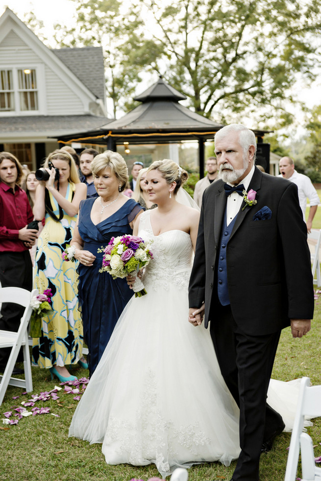 Purple and Gray Georgia Garden Wedding // Andie Freeman Photography