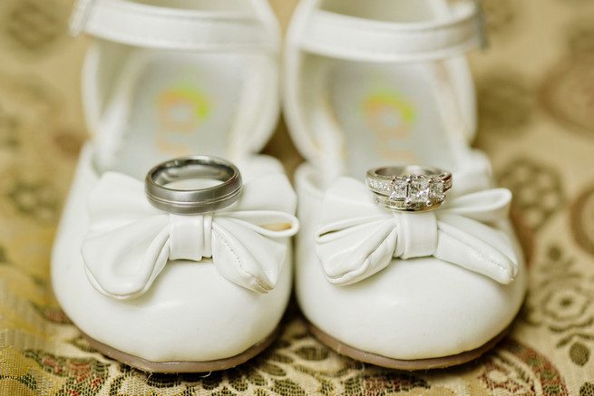  Purple and Gray Georgia Garden Wedding // Andie Freeman Photography