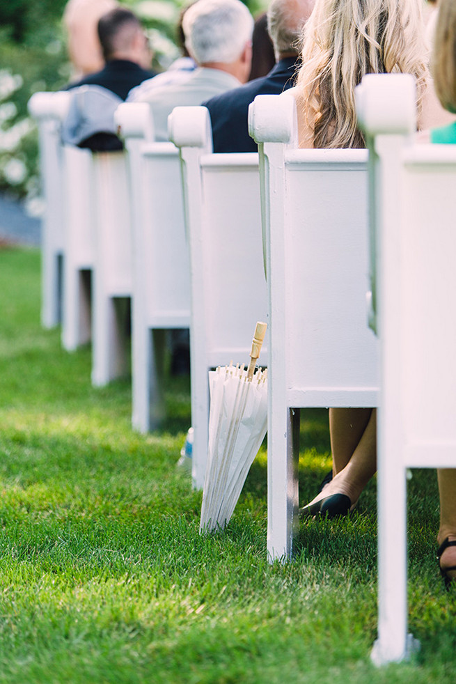  Outdoor garden wedding ceremony at Villa Terrace. / Elegant Milwaukee Wedding Valo Photography