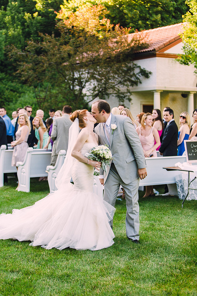  Outdoor garden wedding ceremony at Villa Terrace. / Elegant Milwaukee Wedding Valo Photography