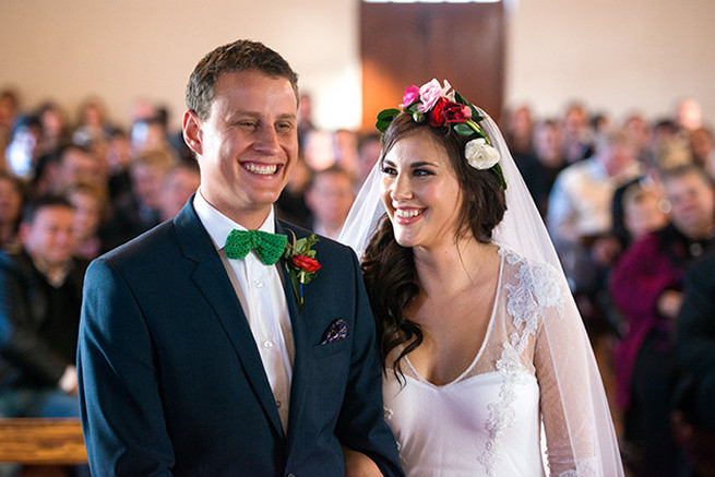 Woodlands Winter Wedding in deep blue, burgundy and emerald green // Knit Together Photography