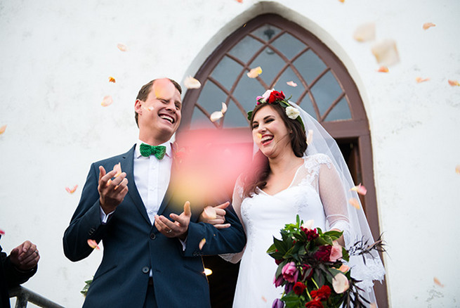 Woodlands Winter Wedding in deep blue, burgundy and emerald green // Knit Together Photography