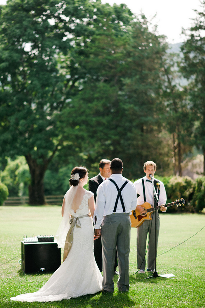  Coral Navy Mustard Wedding / Meredith McKee Photography