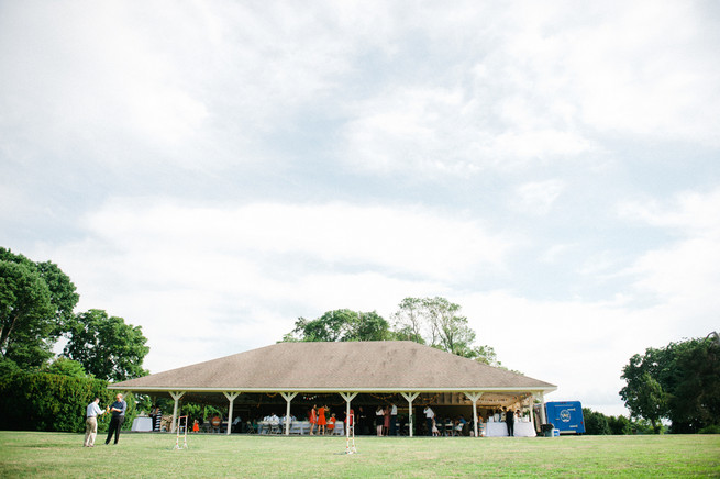  Coral Navy Mustard Wedding / Meredith McKee Photography