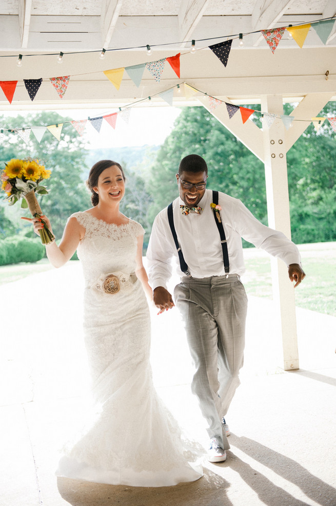  Coral Navy Mustard Wedding / Meredith McKee Photography