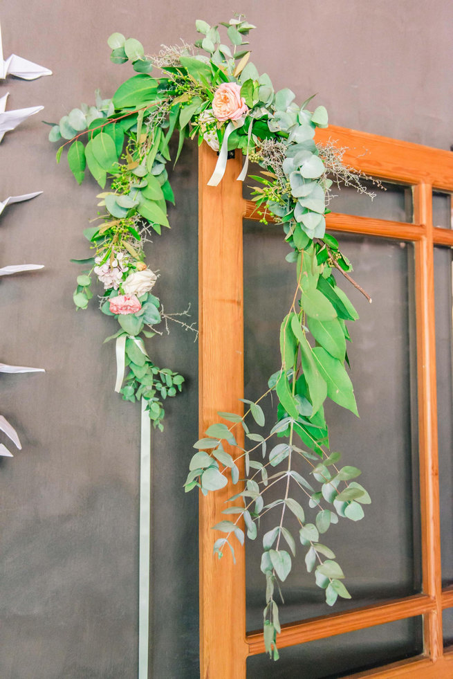 Green wreath // Langkloof Roses Wedding, Cape Town - Claire Thomson Photography