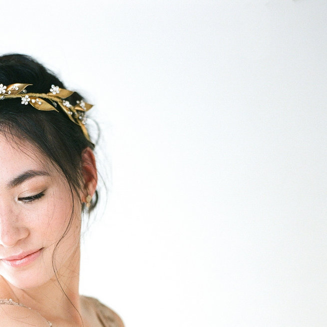 Gold hair halo Olivia - Truvelle Makers Collaboration - Blush Wedding Photography / Olivia Headpieces / Catherine Hartley Jewellery