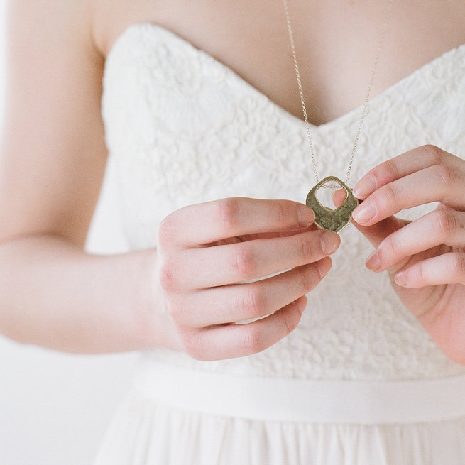 Truvelle Makers Collaboration - Blush Wedding Photography / Olivia Headpieces / Catherine Hartley Jewellery