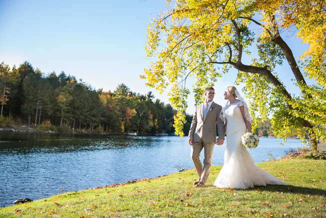 Beautiful Burgundy and Tan Wedding - Molinski Photo