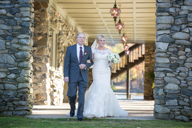 Beautiful Burgundy and Tan Wedding - Molinski Photo