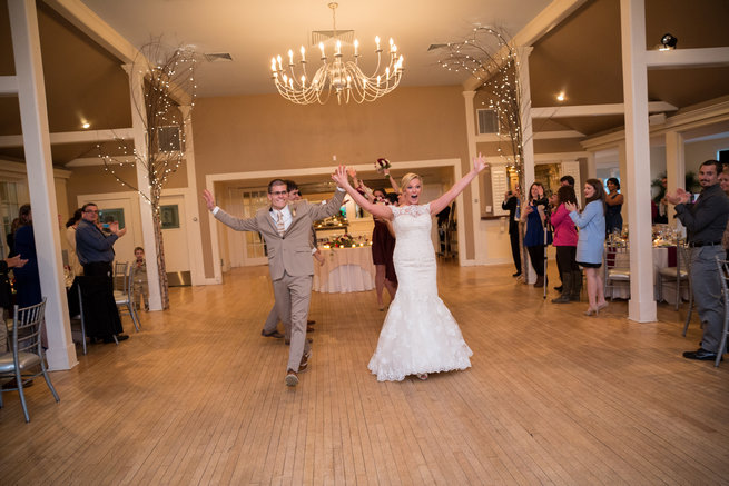 Beautiful Burgundy and Tan Wedding - Molinski Photo