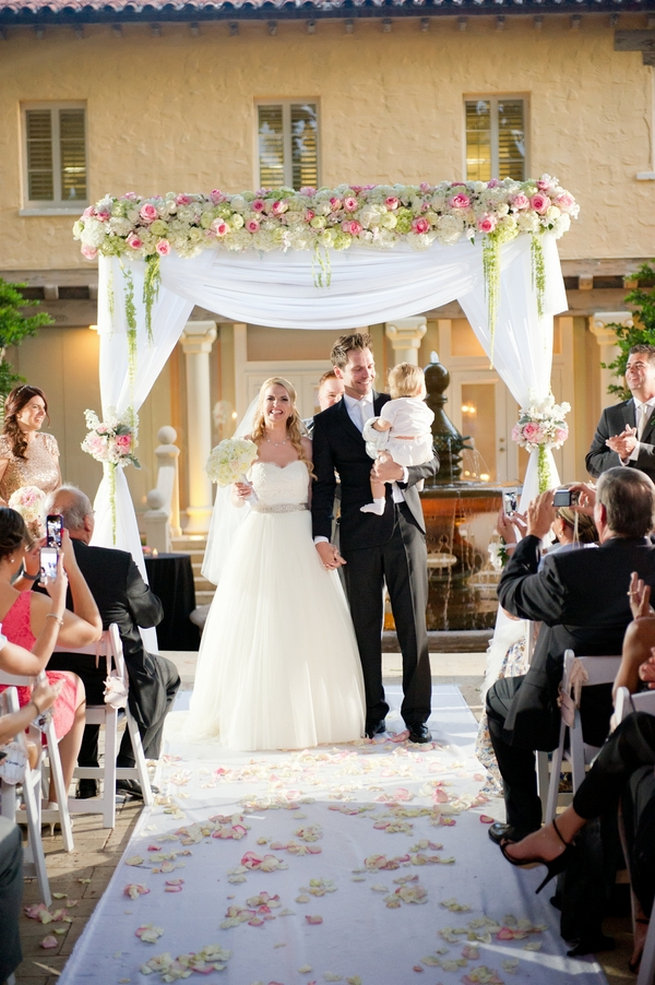 Gorgeous wedding arch / Blush and Gold Romantic, Glitzy Wedding - Andi Diamond Photography 