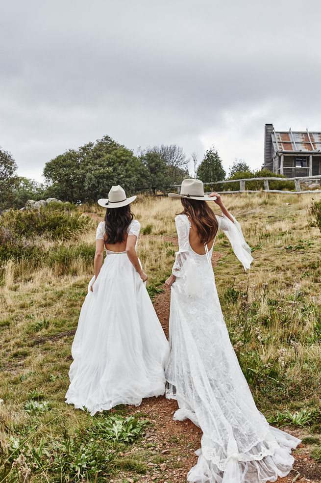 Romantic Country  Wedding  Dresses