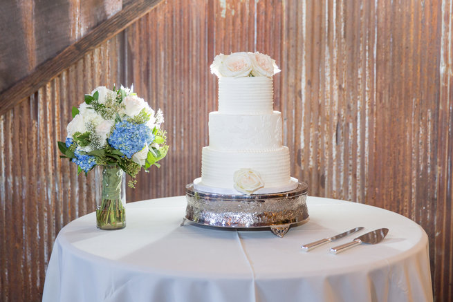 Cake. Modern Urban Wedding at Old Cigar Warehouse / Ryan and Alyssa Photography