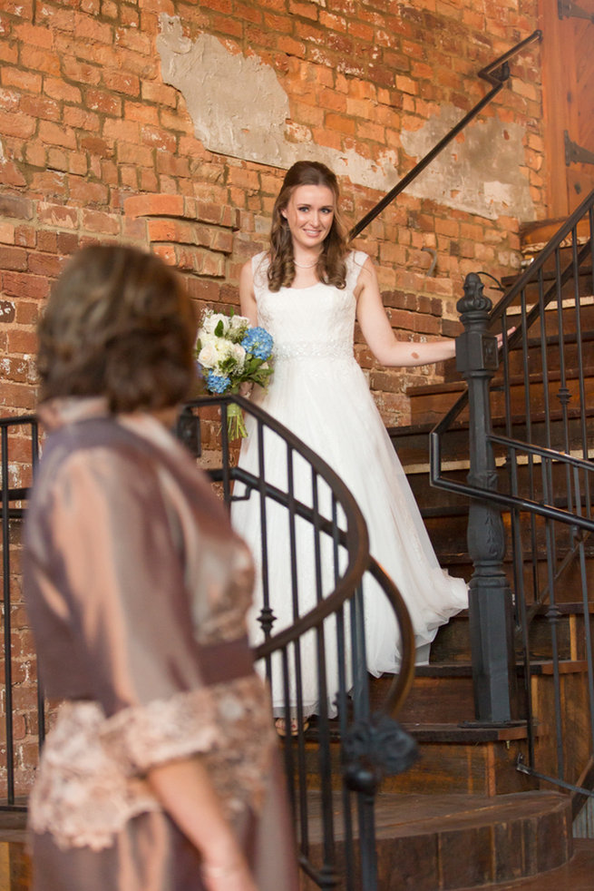 Modern Urban Wedding at Old Cigar Warehouse / Ryan and Alyssa Photography