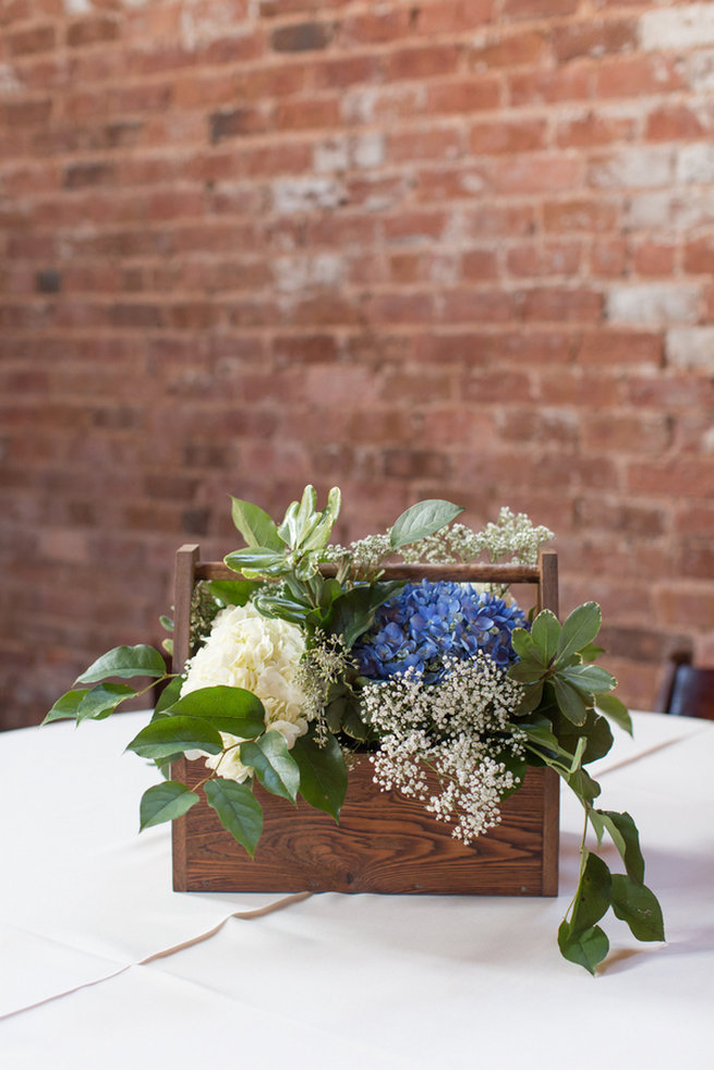 Modern Urban Wedding at Old Cigar Warehouse / Ryan and Alyssa Photography