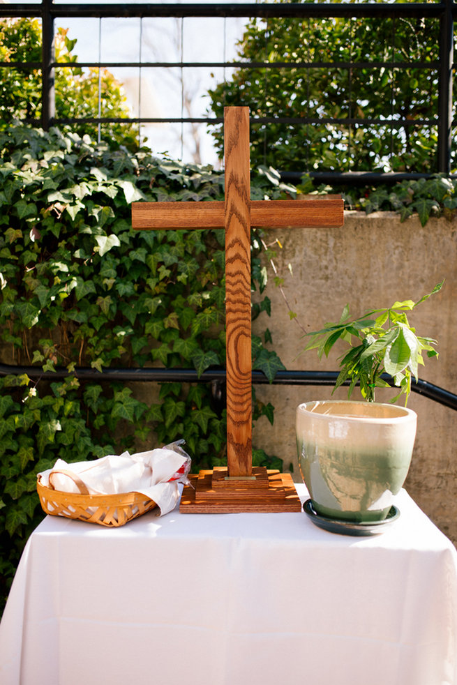 Simple Gold Navy Garden Wedding - Brandilynn Aines Photography