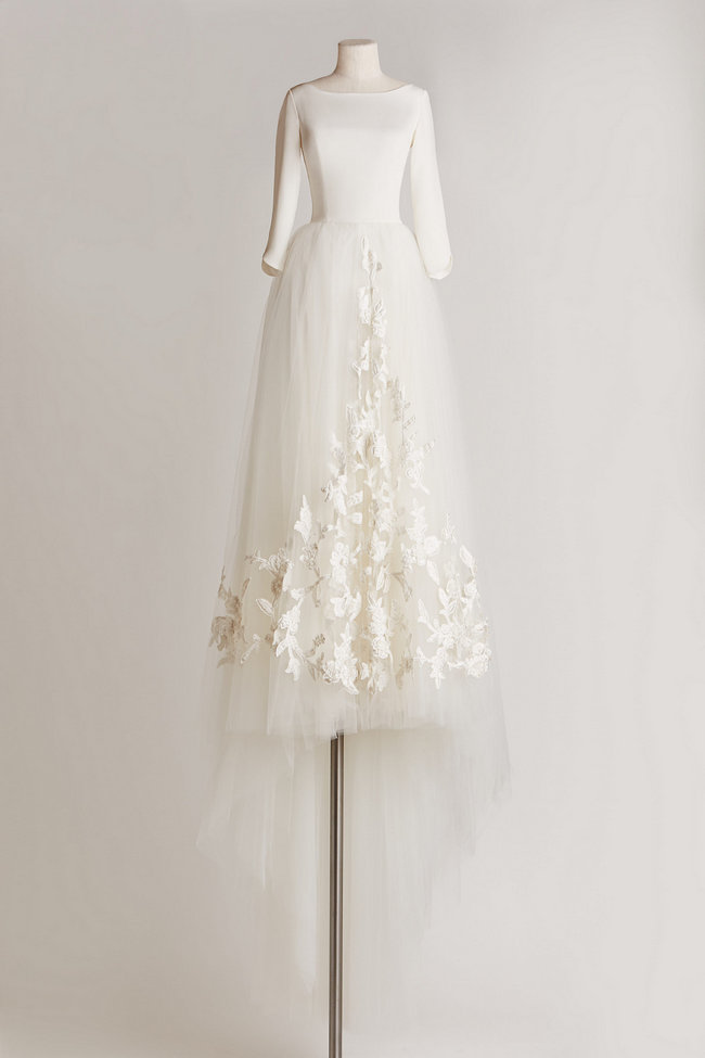 15 Utterly Chic, Sophisticated Wedding Dresses for the Refined