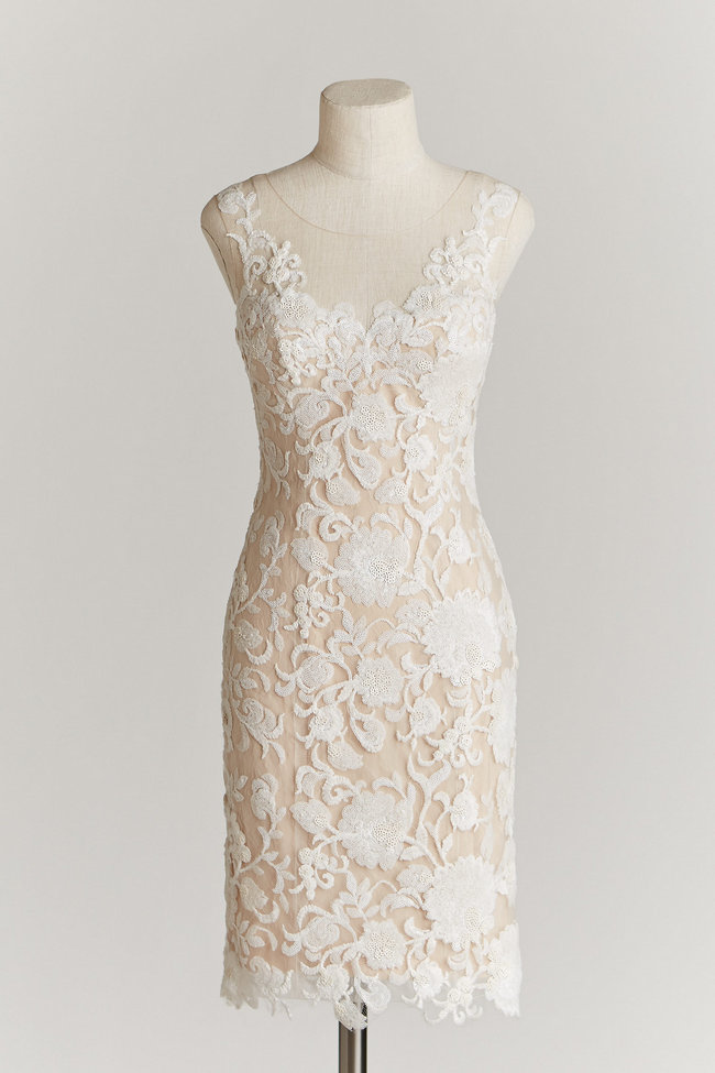 15 Utterly Chic, Sophisticated Wedding Dresses for the Refined Romantic