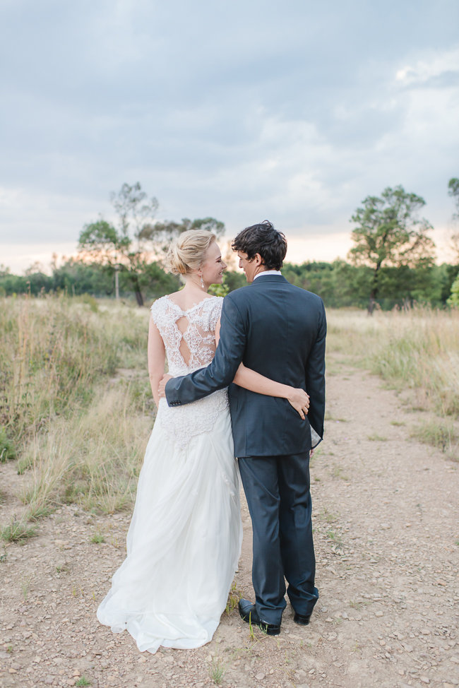 Soft Vintage Pretoria Wedding - Lightburst Photography https://confettidaydreams.com/soft-vintage-pretoria-wedding/