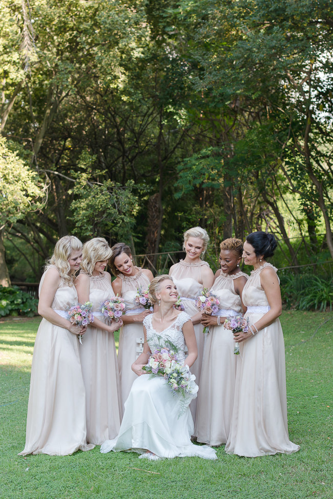 Soft Vintage Pretoria Wedding - Lightburst Photography https://confettidaydreams.com/soft-vintage-pretoria-wedding/