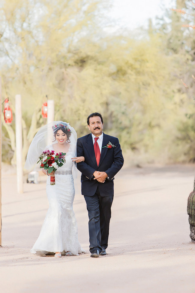 Bohemian Barn Wedding in the Desert - Jessica Q Photography