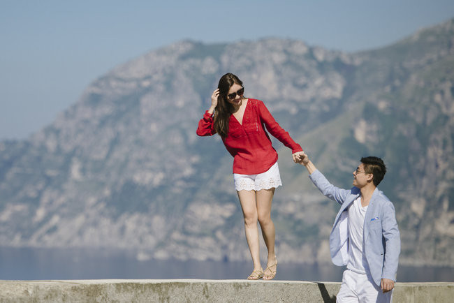 Amalfi Engagement Photo Ideas - darinimages photography