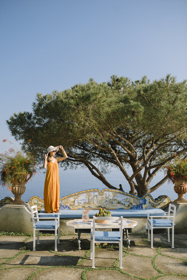 Amalfi Engagement Photo Ideas - darinimages photography