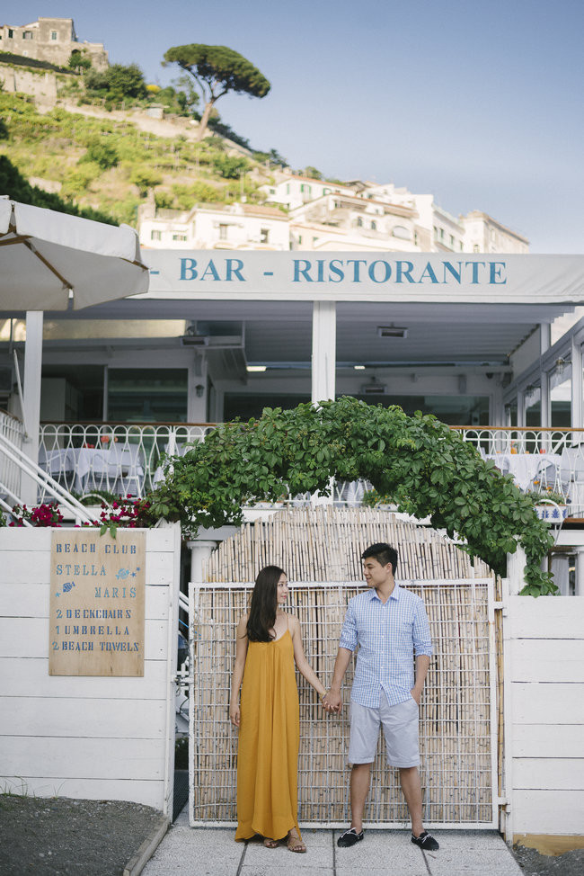 Amalfi Engagement Photo Ideas - darinimages photography