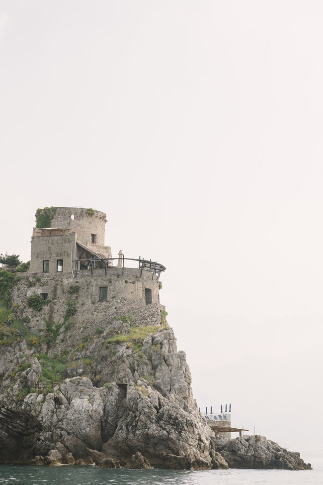 Amalfi Engagement Photo Ideas - darinimages photography