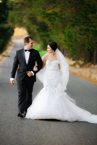 Classic Elegant Gold Black White Wedding - Nikki Meyer Photography