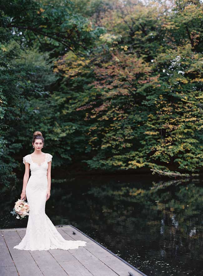 Chic Romantic Wedding Dress by Anna Campbell Gossamer Collection. Judy Pak Photography